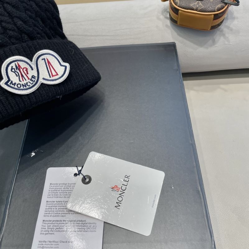 Moncler Caps